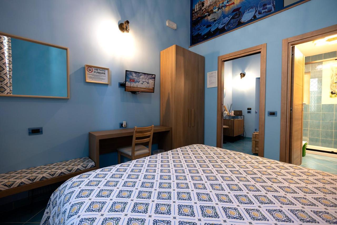 Casina Lambis Hotel Pozzuoli Kültér fotó