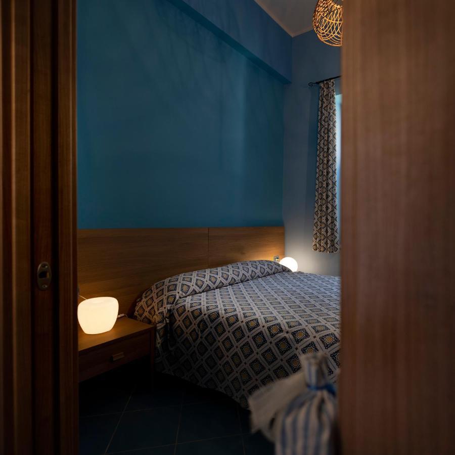 Casina Lambis Hotel Pozzuoli Kültér fotó